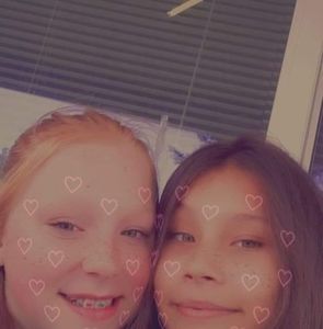 Meet your Posher, Claira